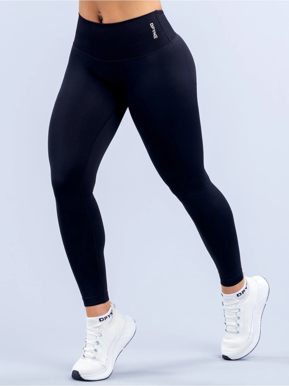 Dynamic v-back leggings - MIDNIGHT BLACK